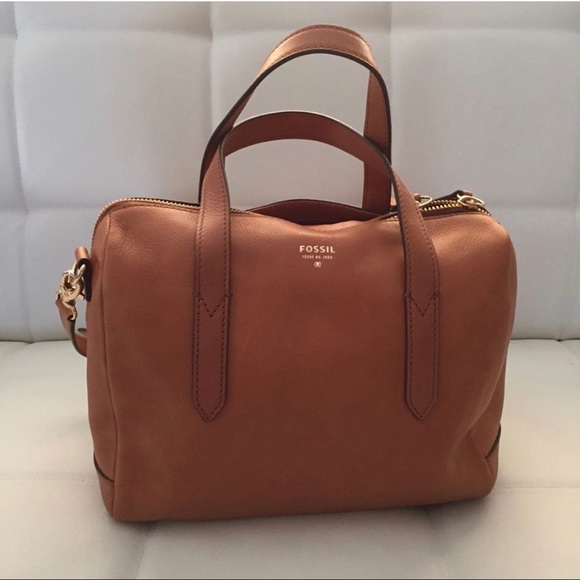 fossil sydney satchel camel